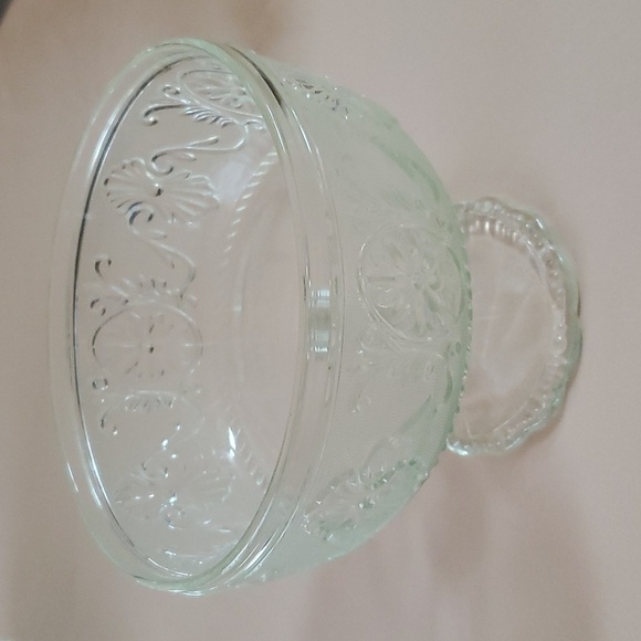 Vintage Pressed Clear Glass Compote Footed Bowl by Indiana Glass Company - Picture 1 of 9